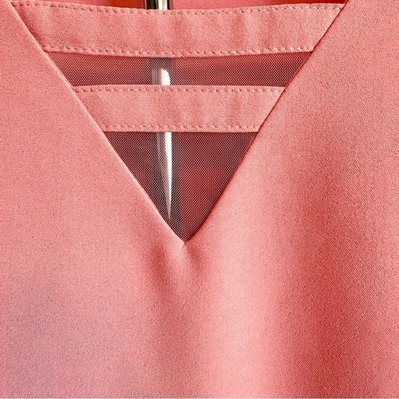 Womens XL Pink Bell Sleeve V-Neck Top Feminine Cottagecore Fairy Dainty Career - Picture 4 of 11